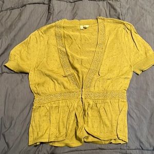 Cute green sweater top